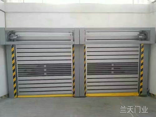 工厂超大型大门