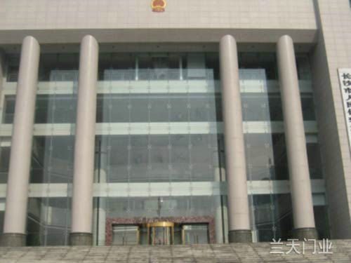 长沙市人大旋转门